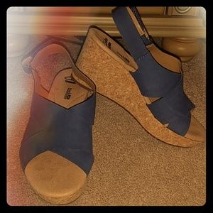 Navy blue wedge sandal